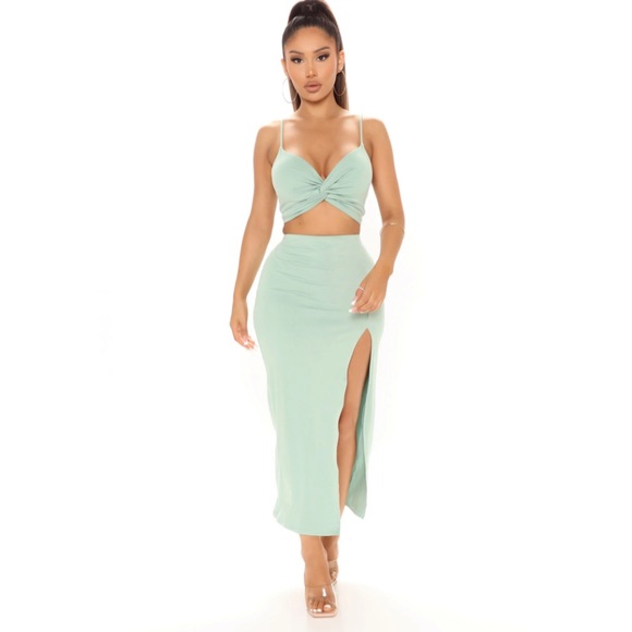 Skirt Set - Picture 3 of 4